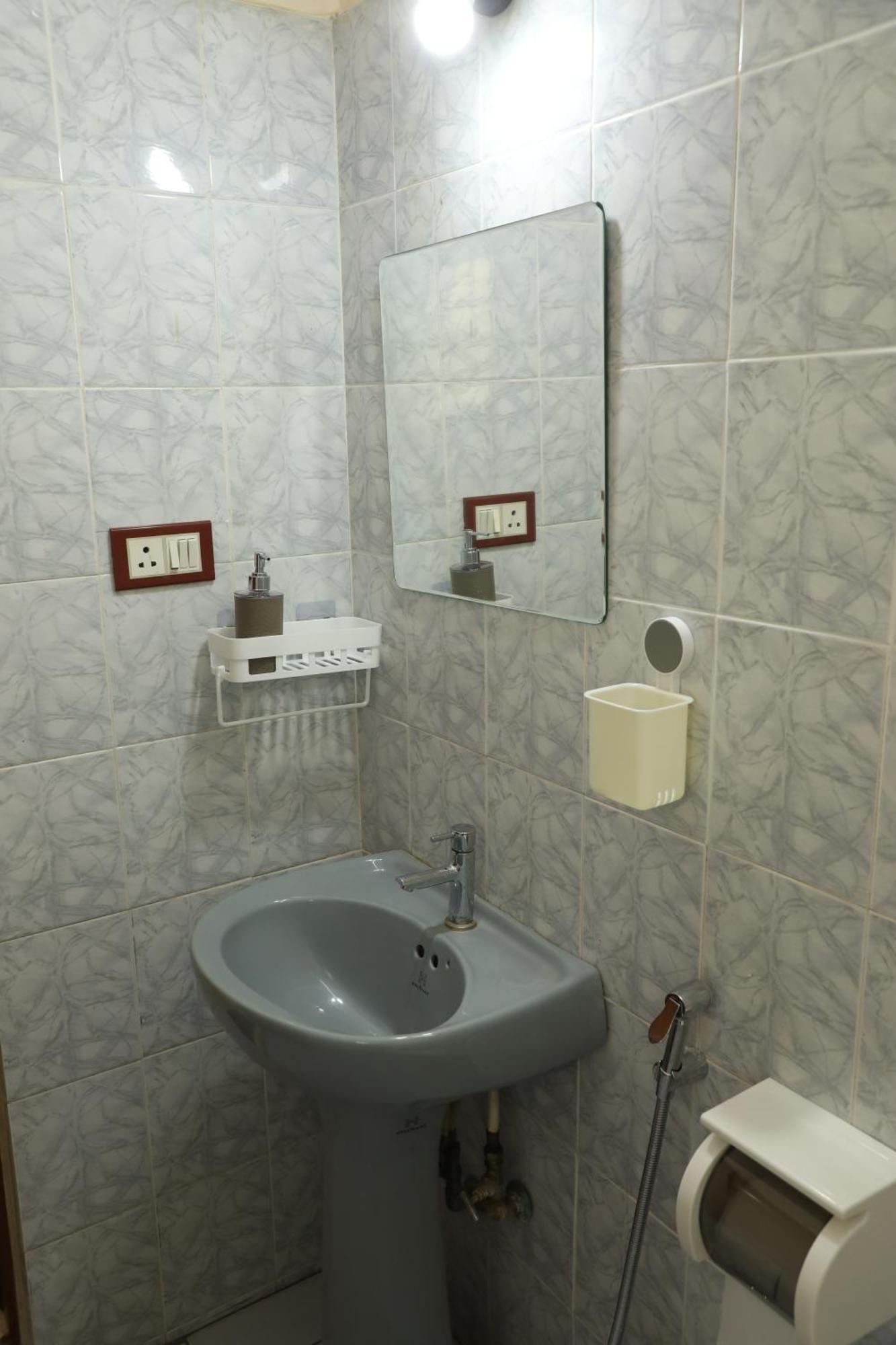 Ushta Te - Happiness To Thee Hotel Bangalore Luaran gambar